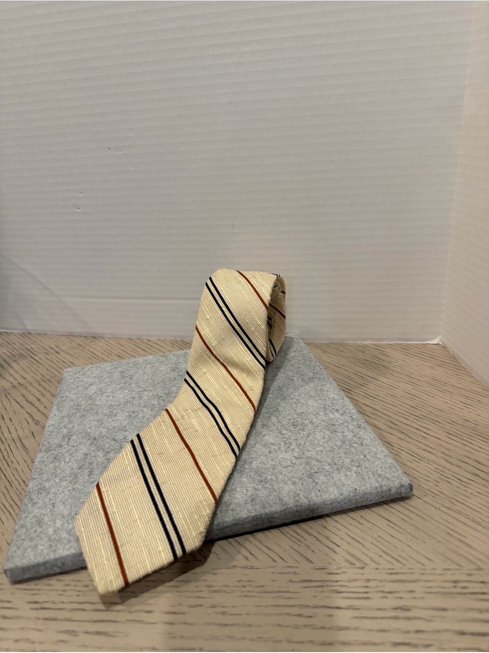 Men’s Vtg Neck Tie Beige, Navy, Rust Stripes Textured Bronzini